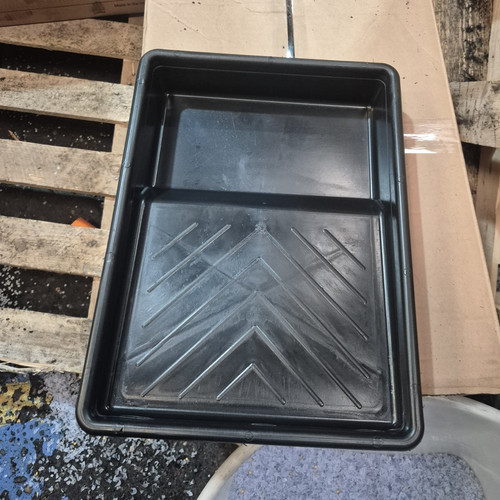 Reusable black plastic paint - black,